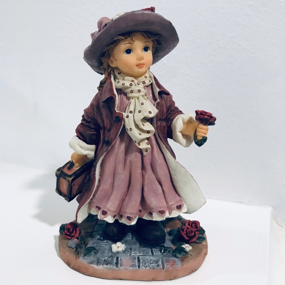 Vantage Victorian Girl Figurine Home Desktop Ornament Collectibles